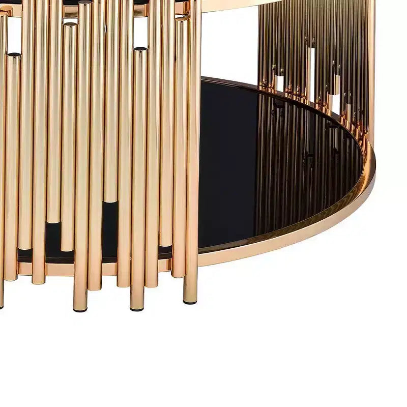 Tavolino Tanquin da 37" con piano in vetro nero e base rotonda dorata, vetro temperato, ripiano aperto