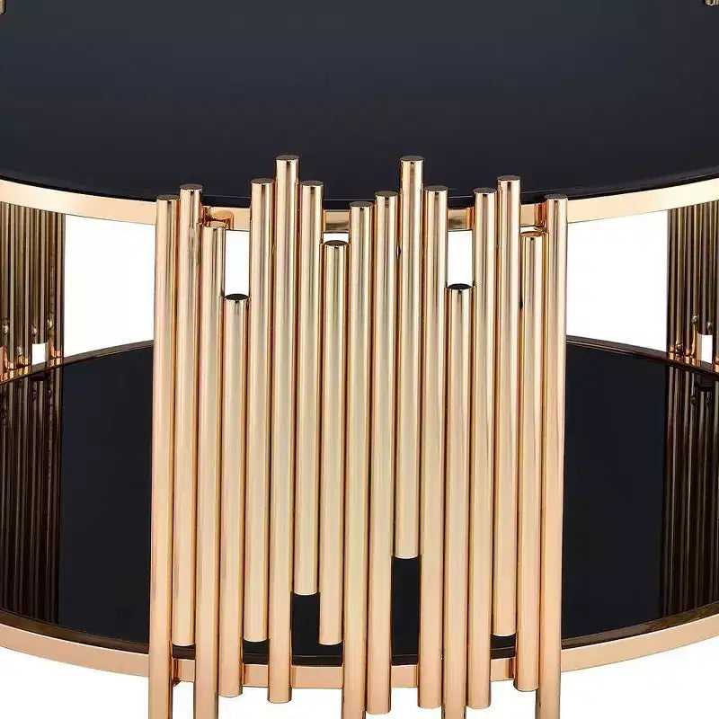 Tavolino Tanquin da 37" con piano in vetro nero e base rotonda dorata, vetro temperato, ripiano aperto